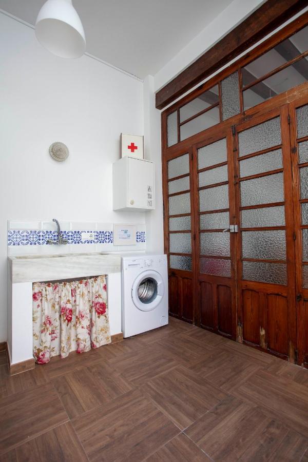 Family Artpartment Apartment Валенсия Екстериор снимка